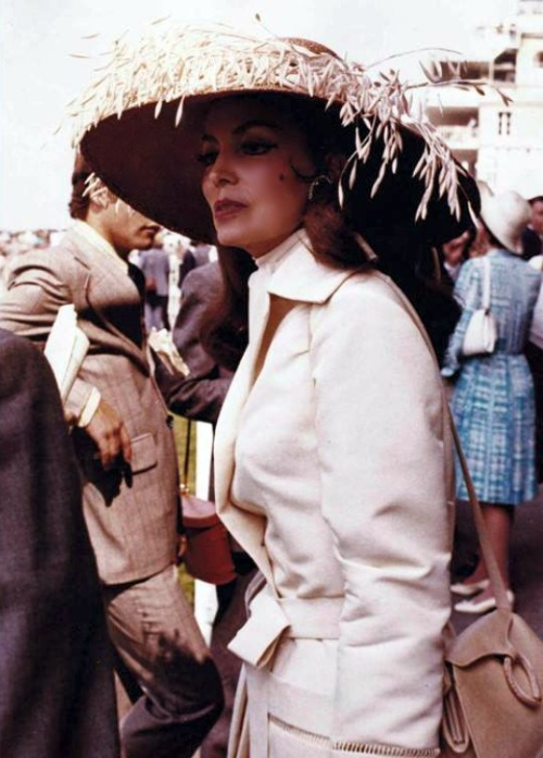 Germaine Guérin Maria Felix Clientes Historiques
