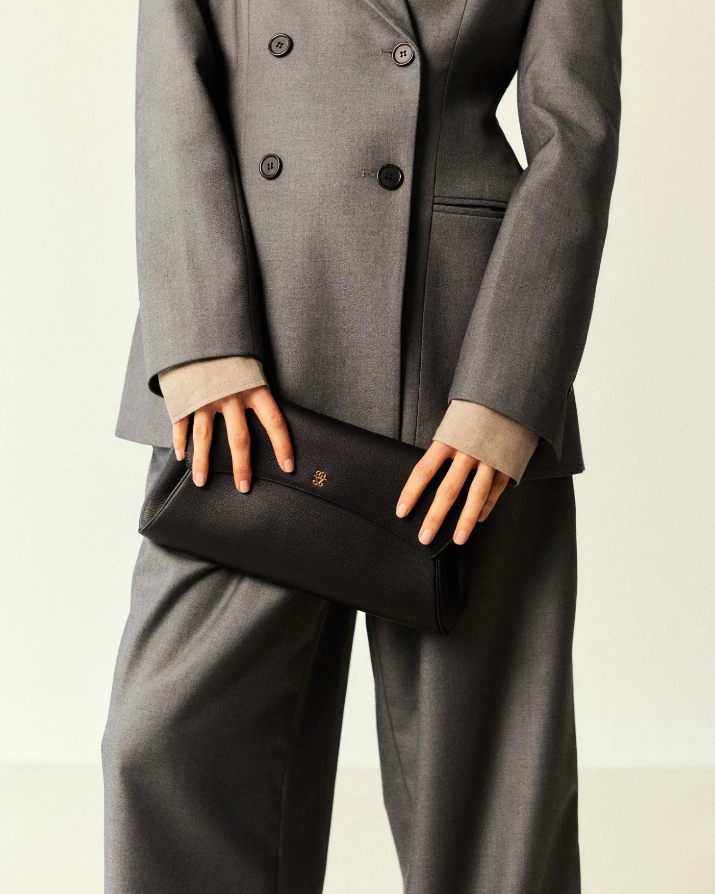 Germaine_Guerin_Pochette_Tout_Paris_Porte_Main_2