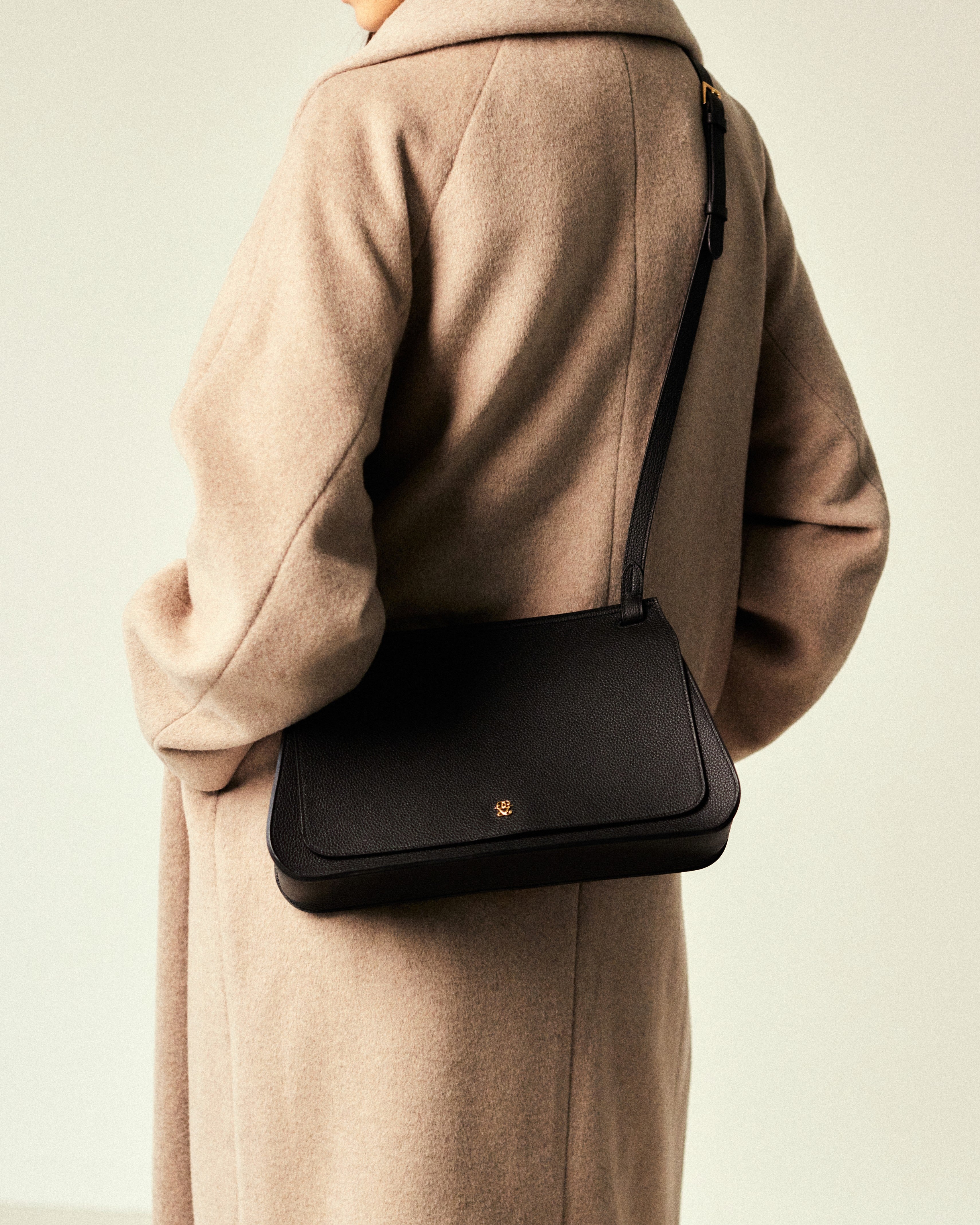 Germaine_Guerin_Breda_Porté_Croisé